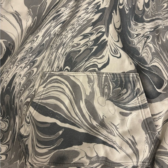 Teen Gap Marble-Like hoodie size 14-16 boys - could fit a XS Men - Picture 4 of 9